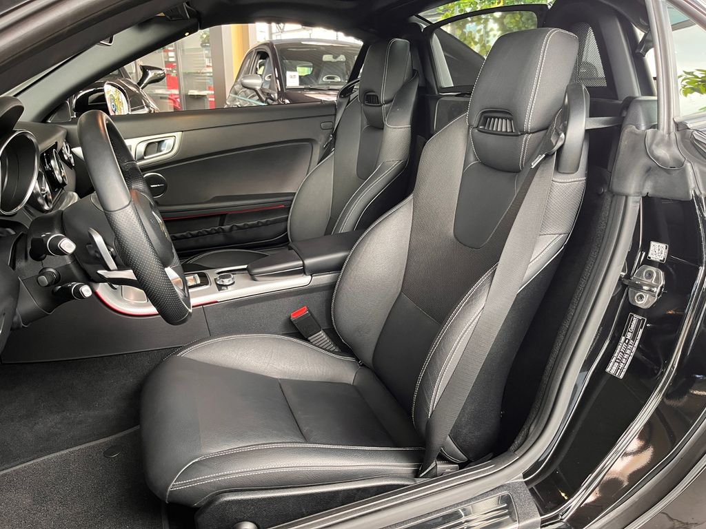 Mercedes-Benz SLC 300 2016