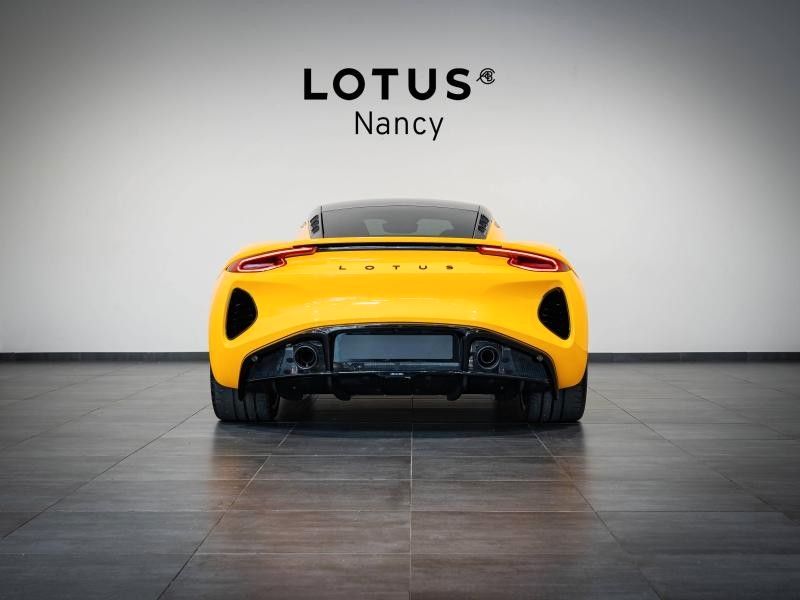 Lotus Emira 2024