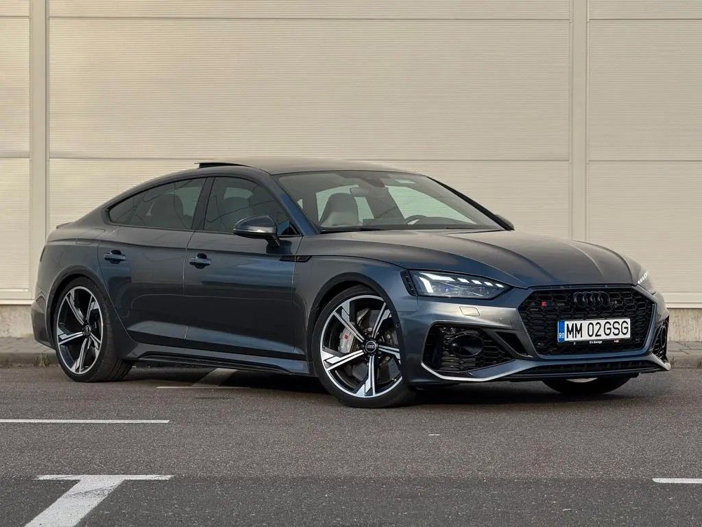 Audi RS5 2023
