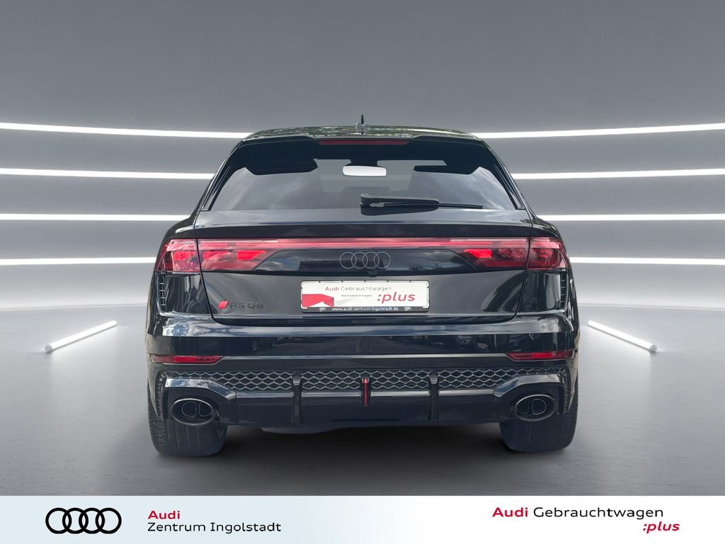 Audi RSQ8 2025