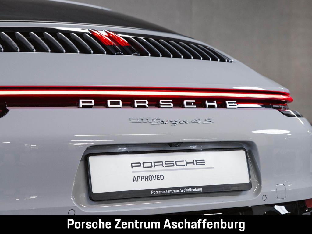 Porsche 992 2024