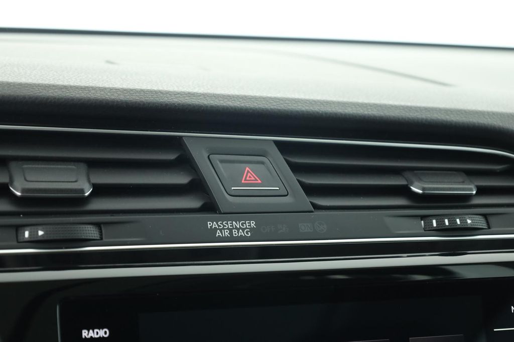 Volkswagen Touran 2025