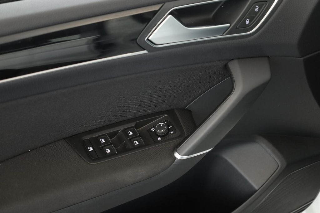 Volkswagen Touran 2025