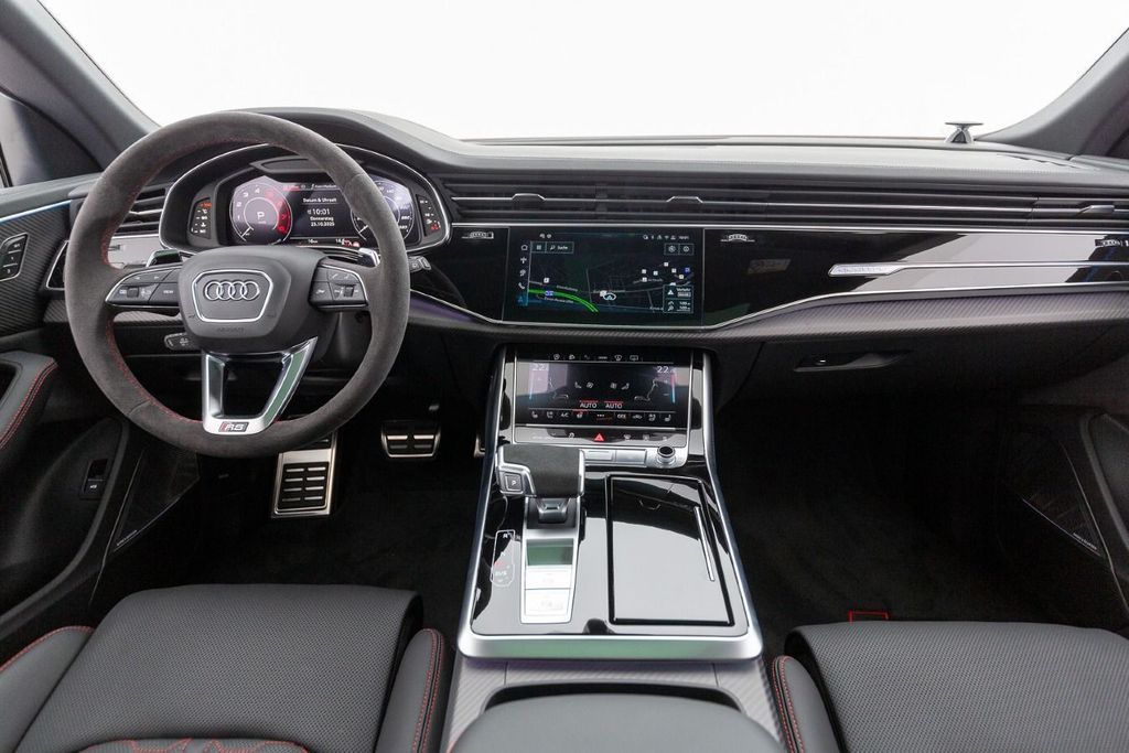 Audi RSQ8 2025