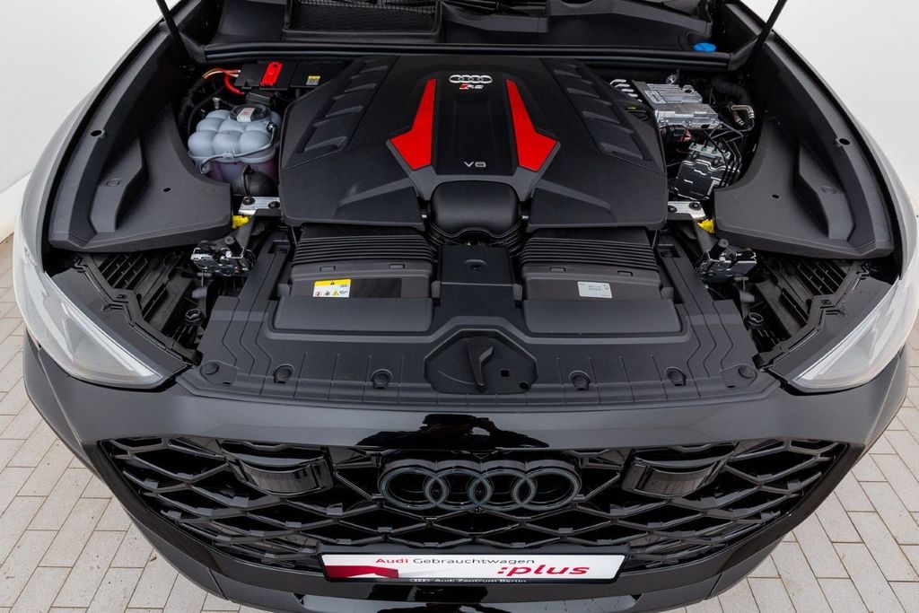 Audi RSQ8 2025