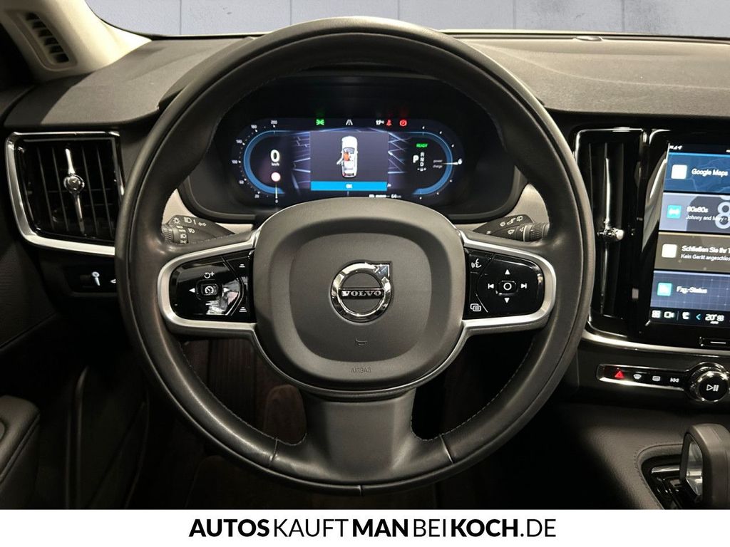 Volvo V90 2022