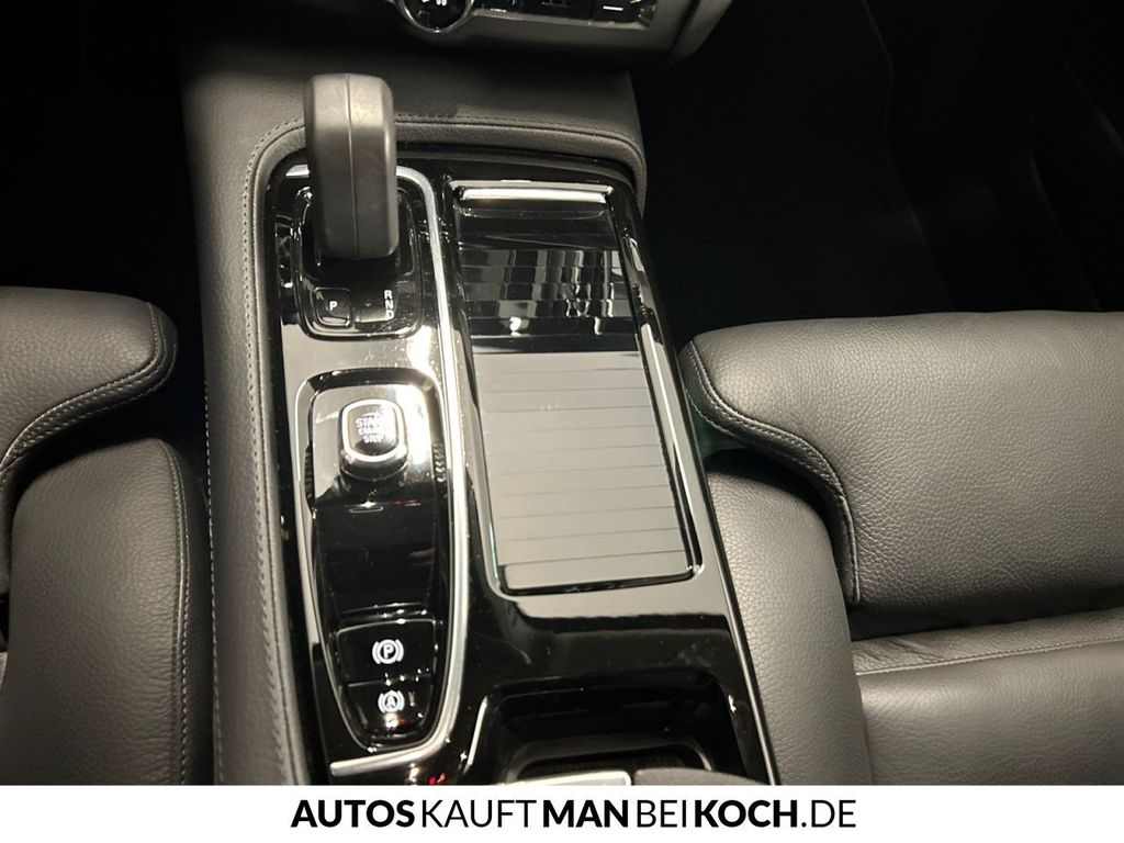 Volvo V90 2022