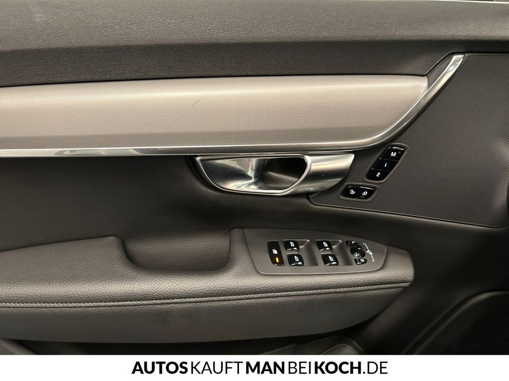 Volvo V90 2022