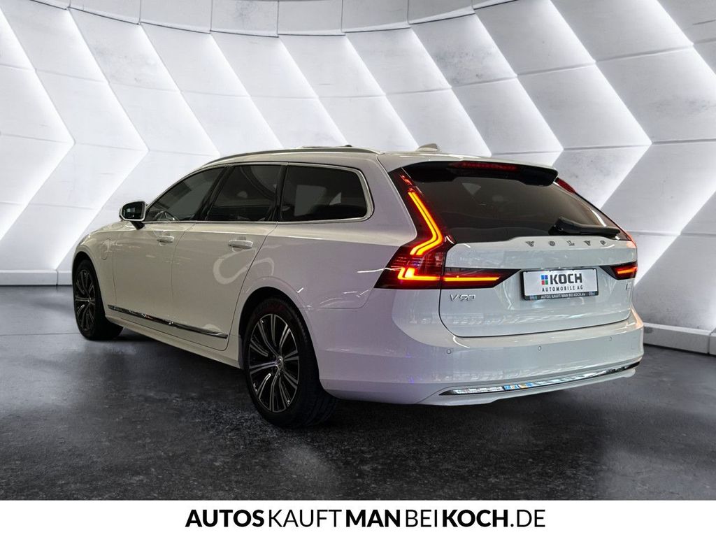 Volvo V90 2022