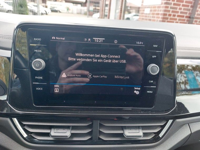 Volkswagen T-Roc 2023