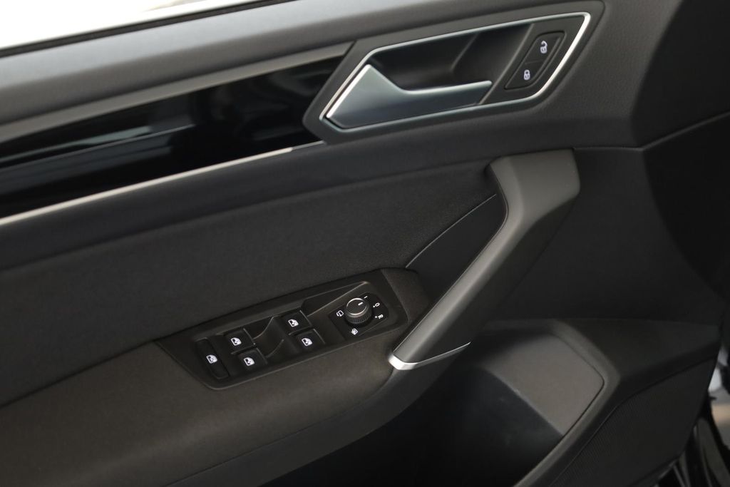 Volkswagen Touran 2025