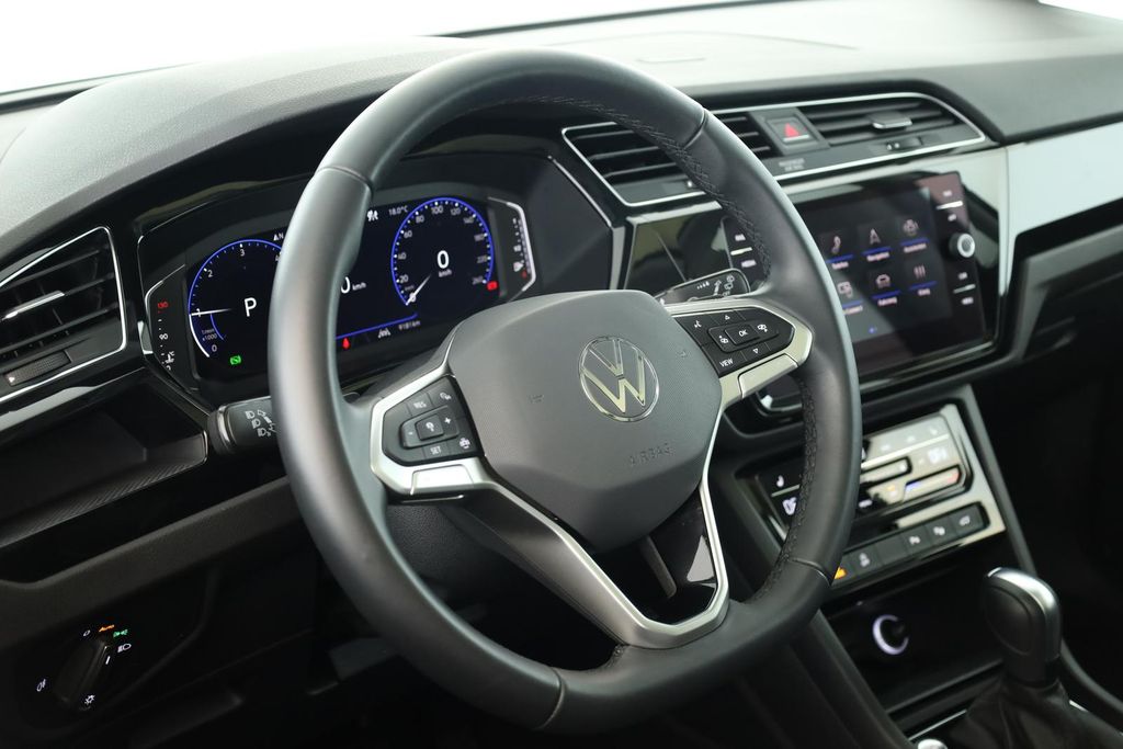 Volkswagen Touran 2025
