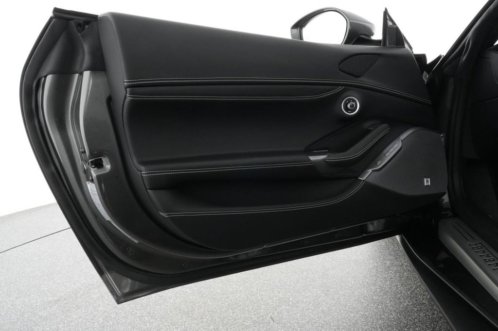 Ferrari Portofino 2023