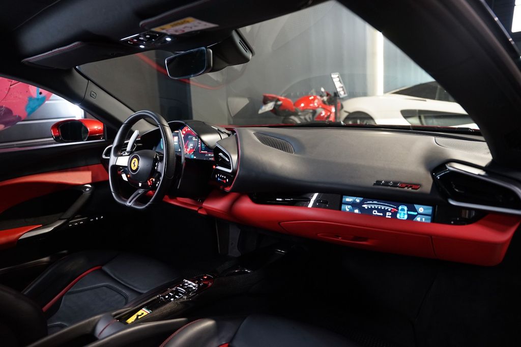 Ferrari 296 GTB 2022
