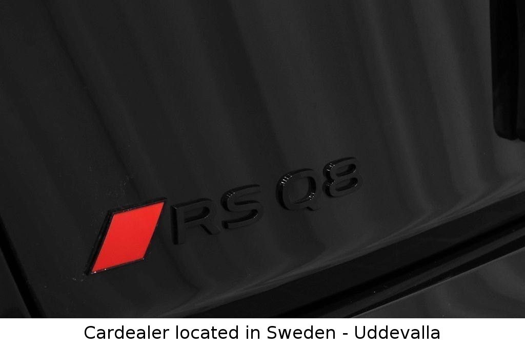 Audi RSQ8 2025