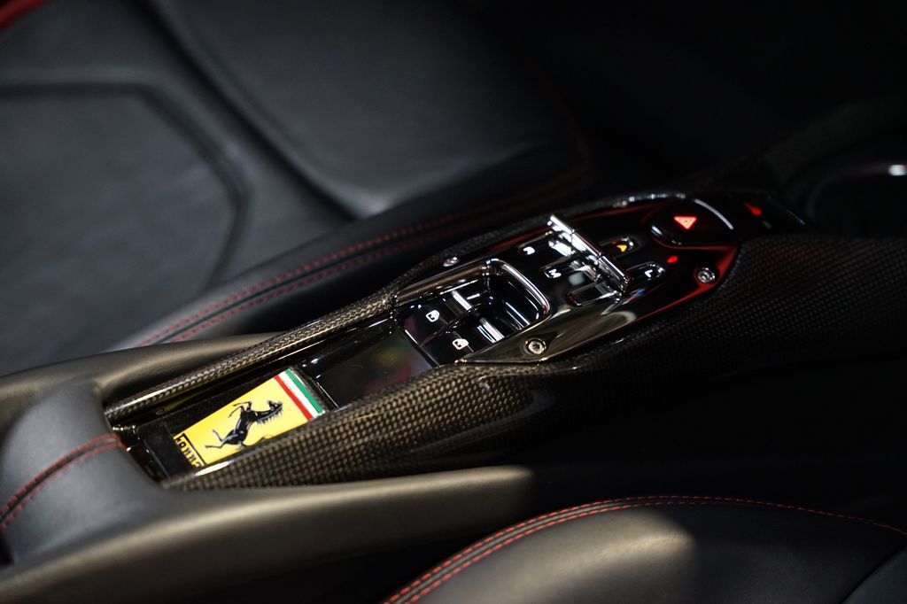 Ferrari 296 GTB 2022