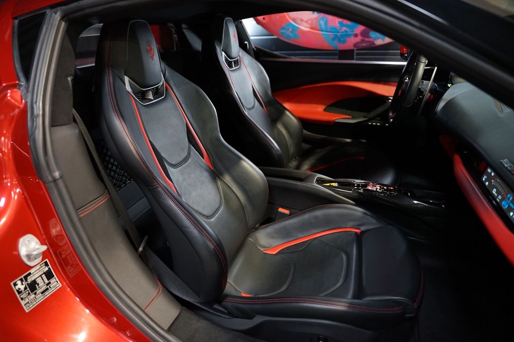 Ferrari 296 GTB 2022