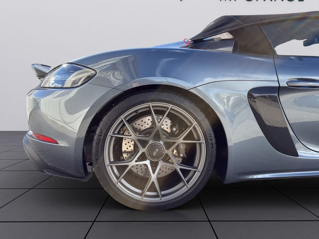 Porsche Boxster 2025