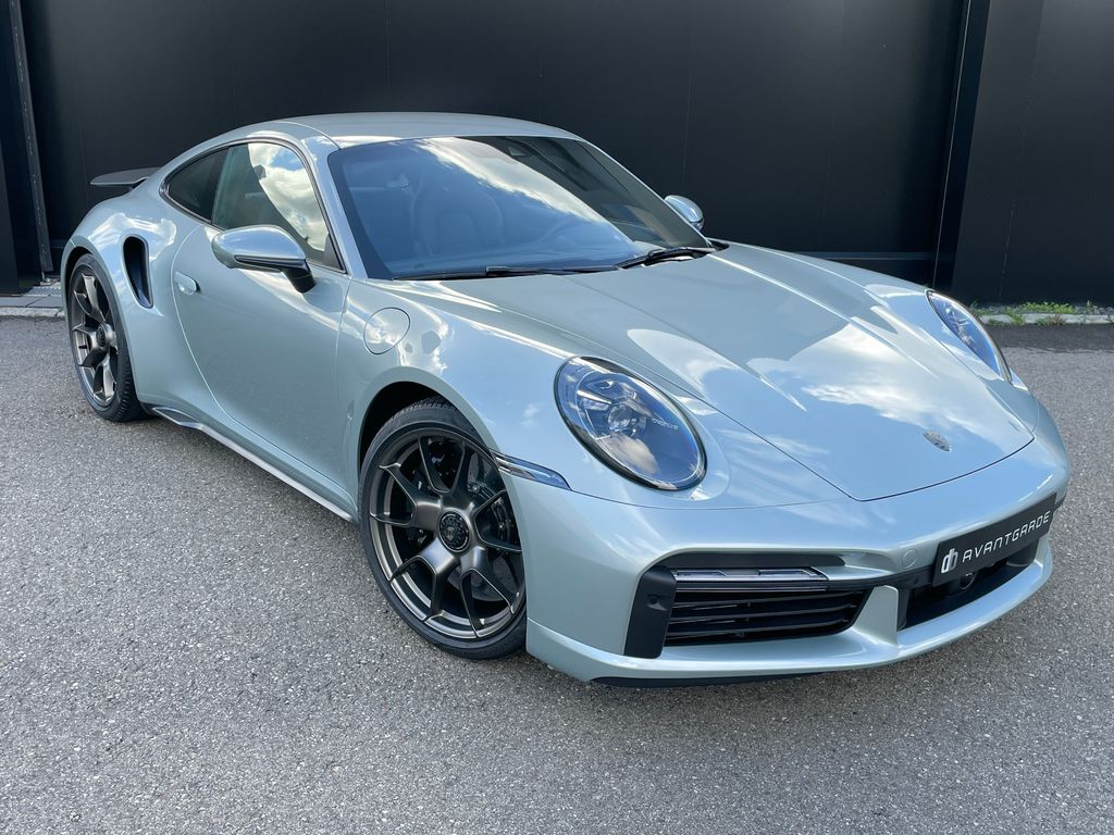 Porsche 992 2025
