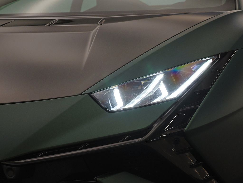 Lamborghini Huracán 2024