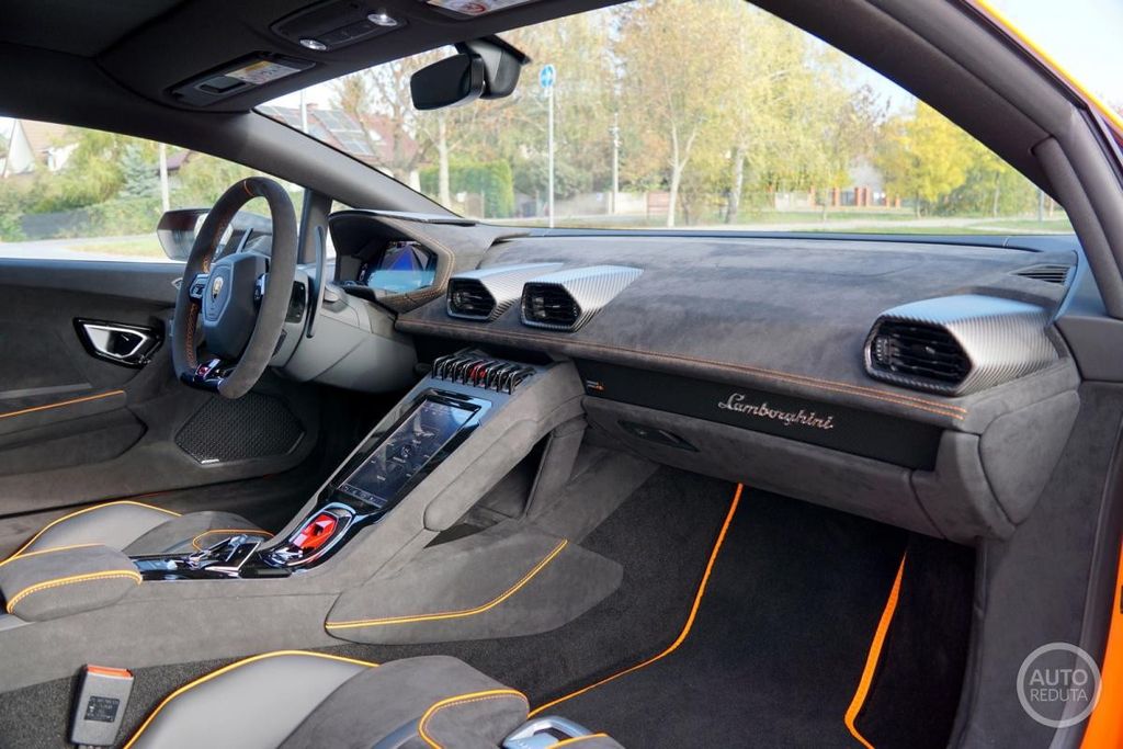 Lamborghini Huracán 2024