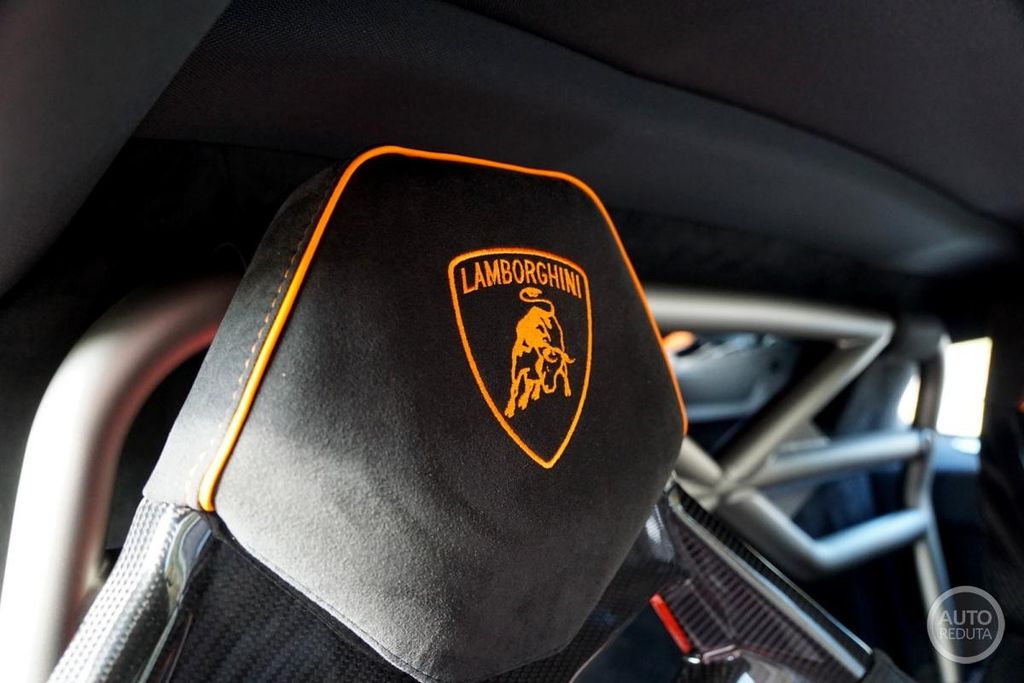 Lamborghini Huracán 2024