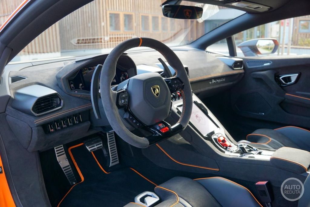 Lamborghini Huracán 2024