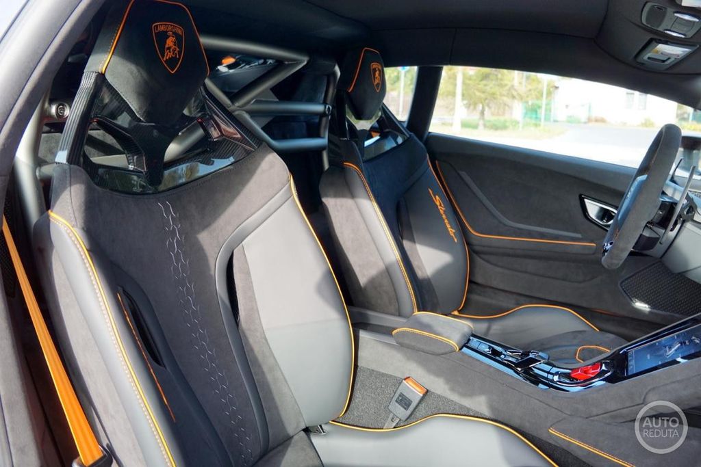 Lamborghini Huracán 2024