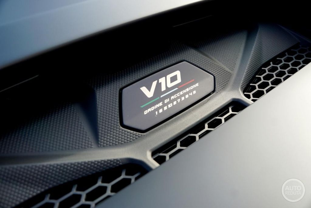 Lamborghini Huracán 2024