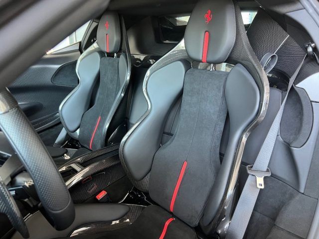 Ferrari LaFerrari 2022