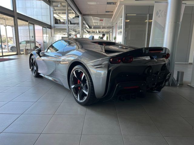 Ferrari LaFerrari 2022