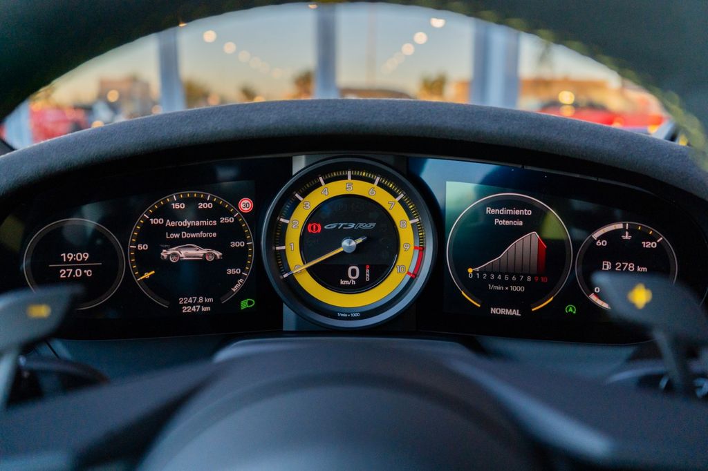 Porsche 911 2025