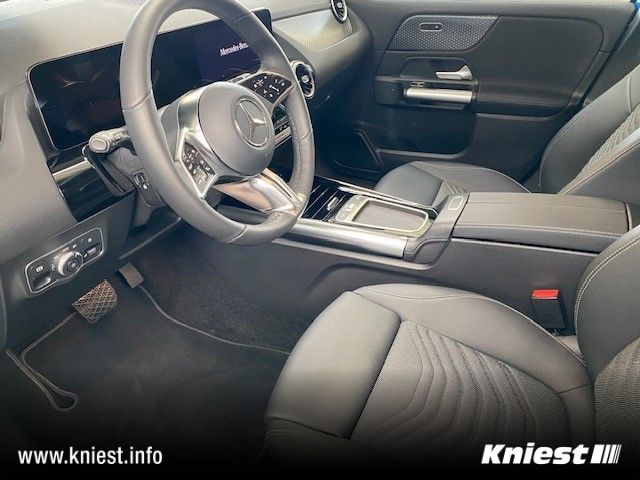 Mercedes-Benz GLA 200 2024