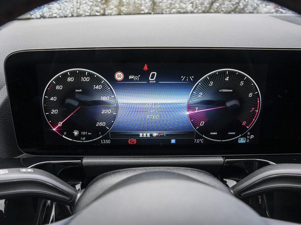 Mercedes-Benz GLA 200 2025