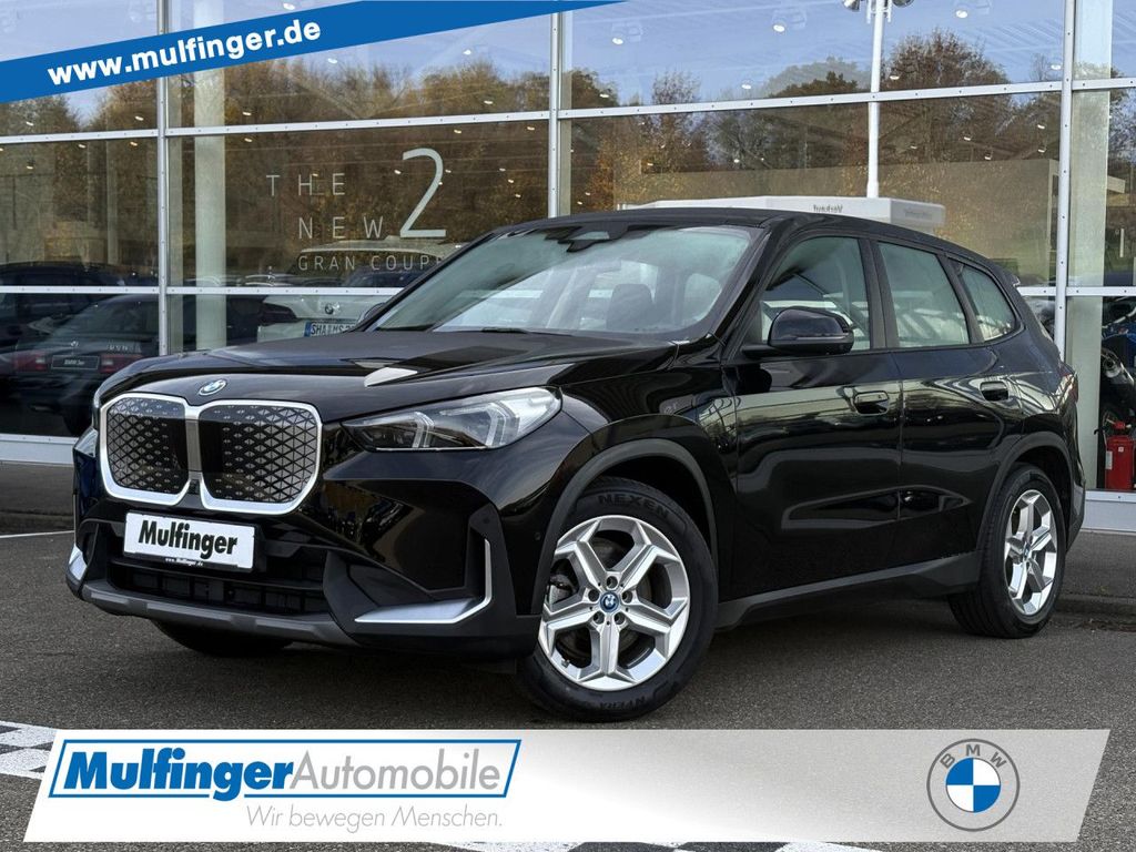BMW iX1 2024