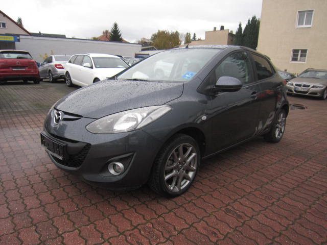 Mazda 2 2012