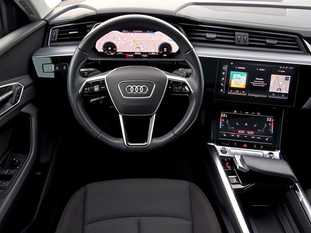 Audi e-tron 2022