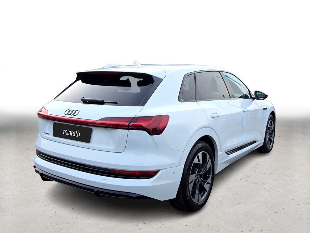 Audi e-tron 2022