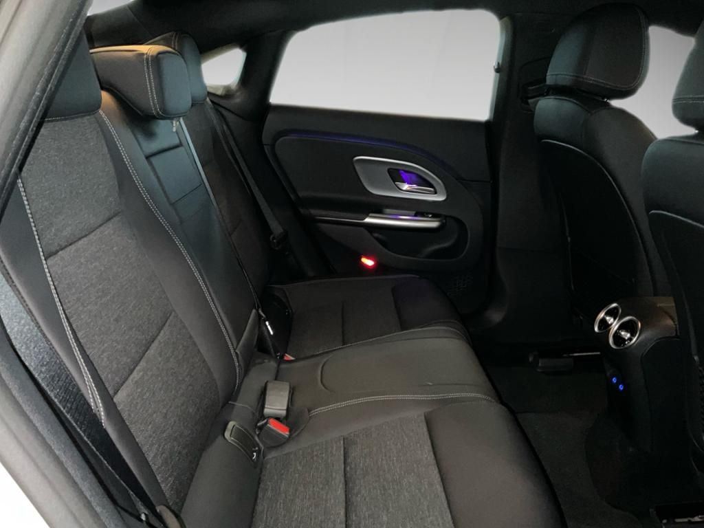 Mercedes-Benz CLA 250 2025