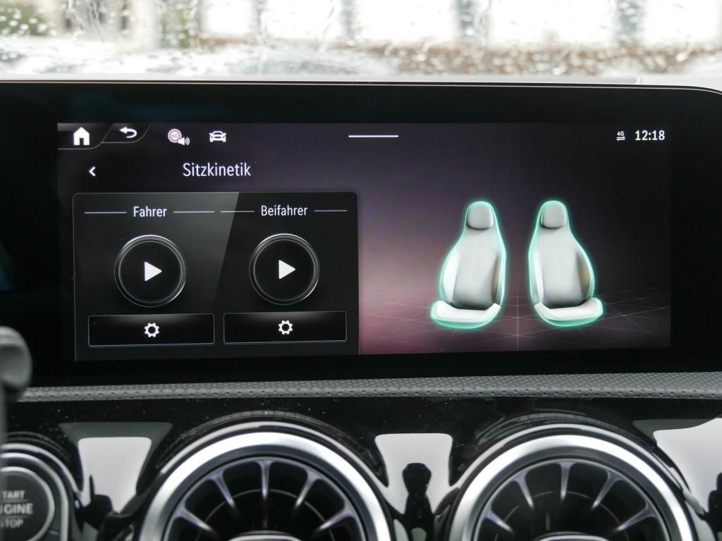 Mercedes-Benz A 220 2024