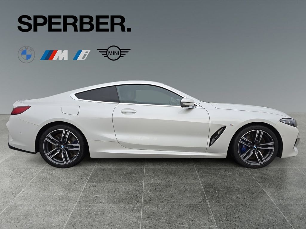BMW M850 2021