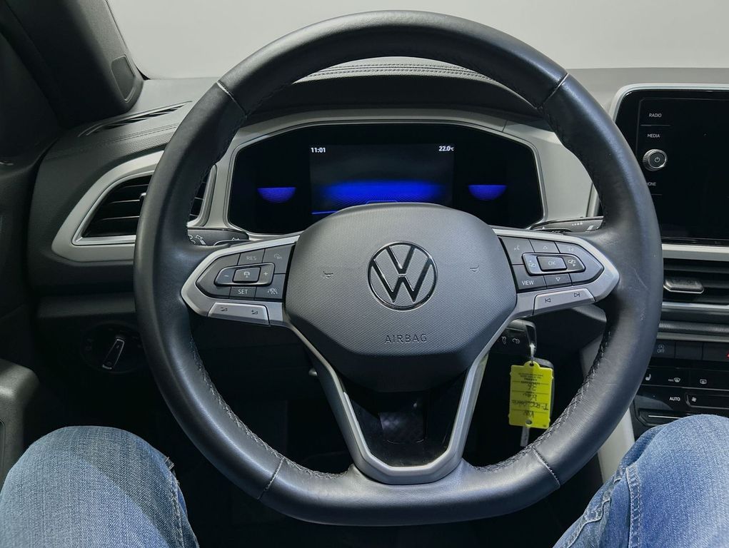 Volkswagen T-Roc 2023