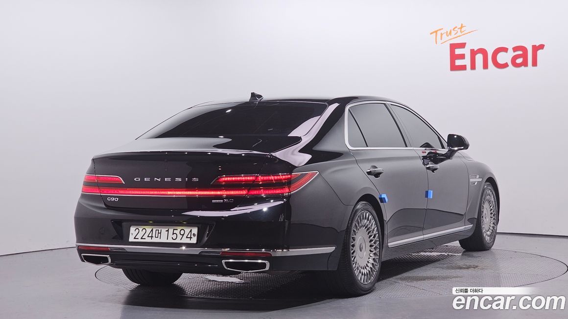 Genesis G90 2020