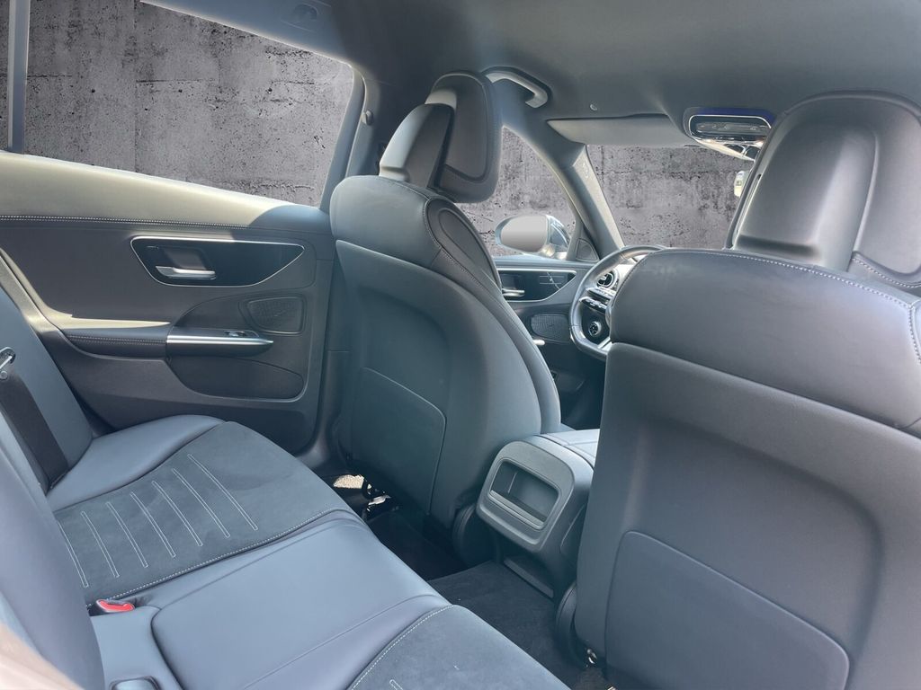 Mercedes-Benz C 300 2023