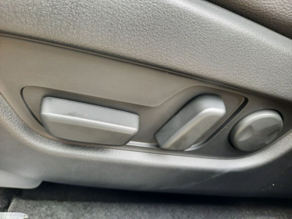 Mazda CX-60 2025