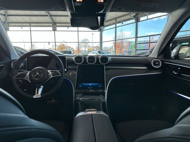 Mercedes-Benz C 220 2025