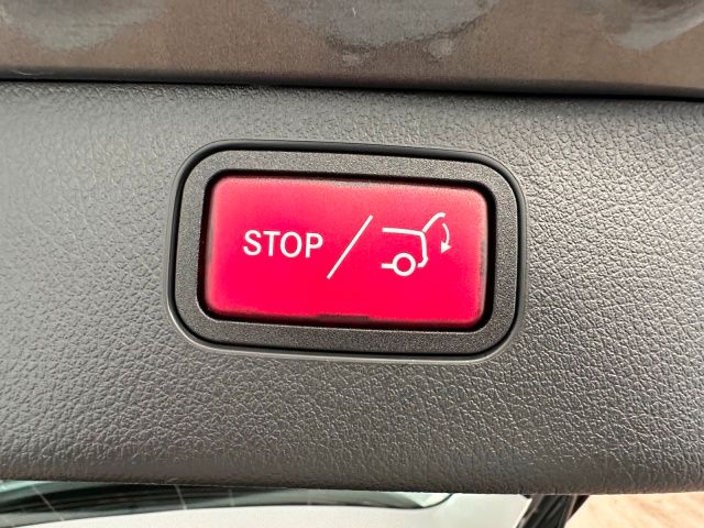 Mercedes-Benz C 220 2025