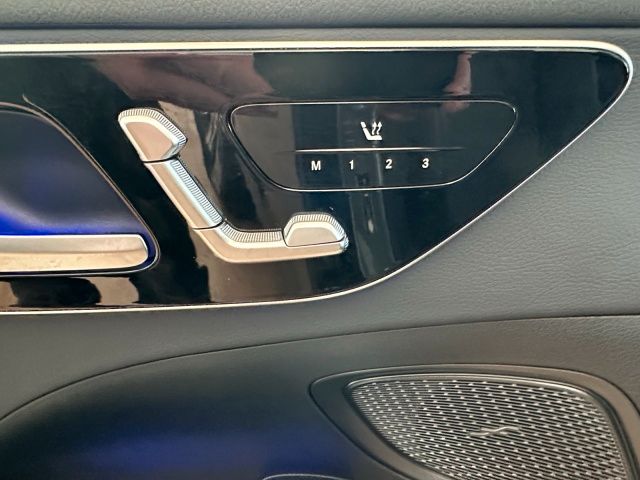 Mercedes-Benz C 220 2025