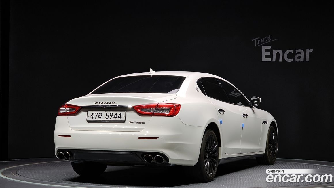 Maserati Quattroporte 2017