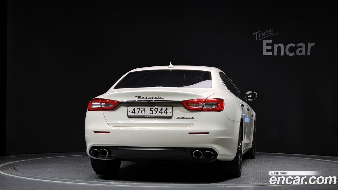 Maserati Quattroporte 2017